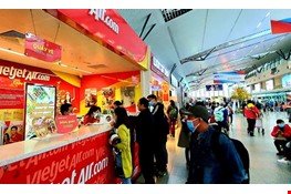 Các hàng không bắt đầu tung vé bay mùa Tết 2022